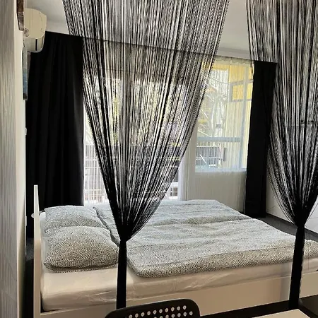 Leila Apartman Apartment *